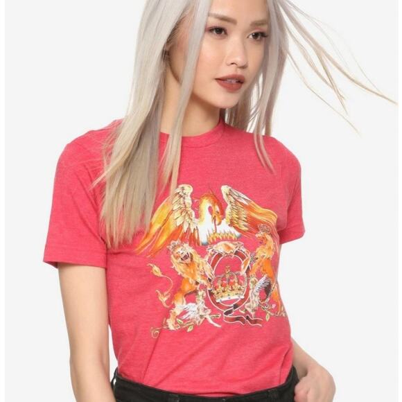 NEW Hot Topic Queen Red Crest Graphic Burnout Logo Short Sleeve T-Shirt - Picture 2 of 8